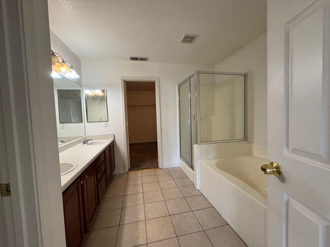 Building Photo - 7650 Appenzell St