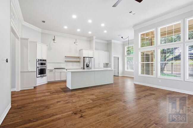 Building Photo - 41 Stillmeadow