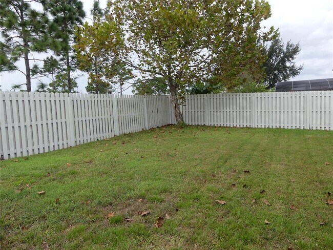 Building Photo - 5539 San Gabriel Way