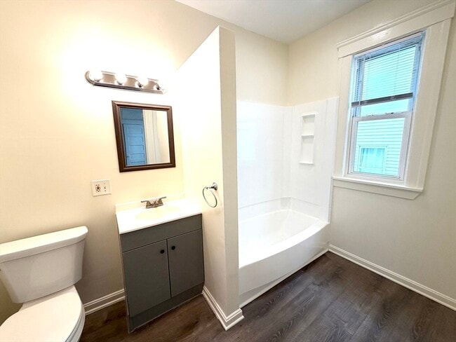 Building Photo - 8 Almont Ave