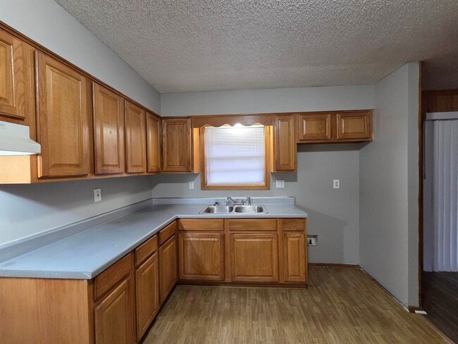 Building Photo - 4417 Don St