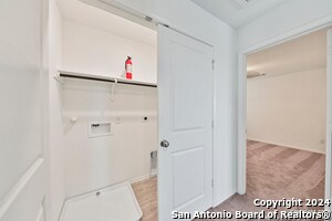 Building Photo - 10626 McClintock Dr