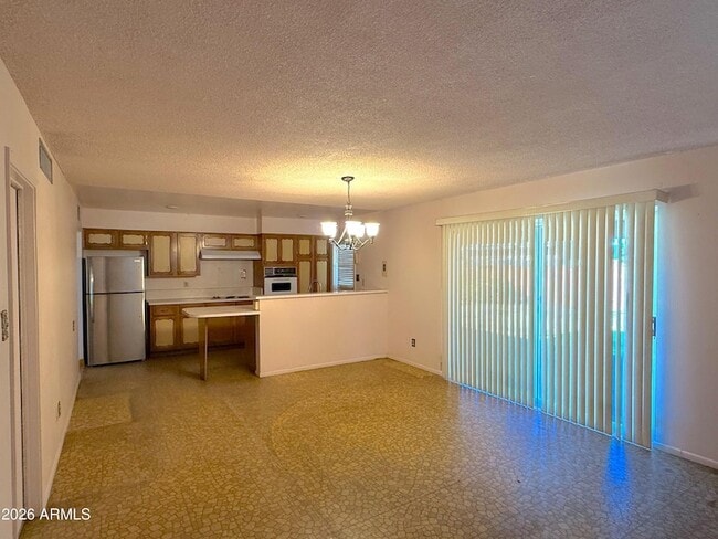 Building Photo - 314 E Malibu Dr