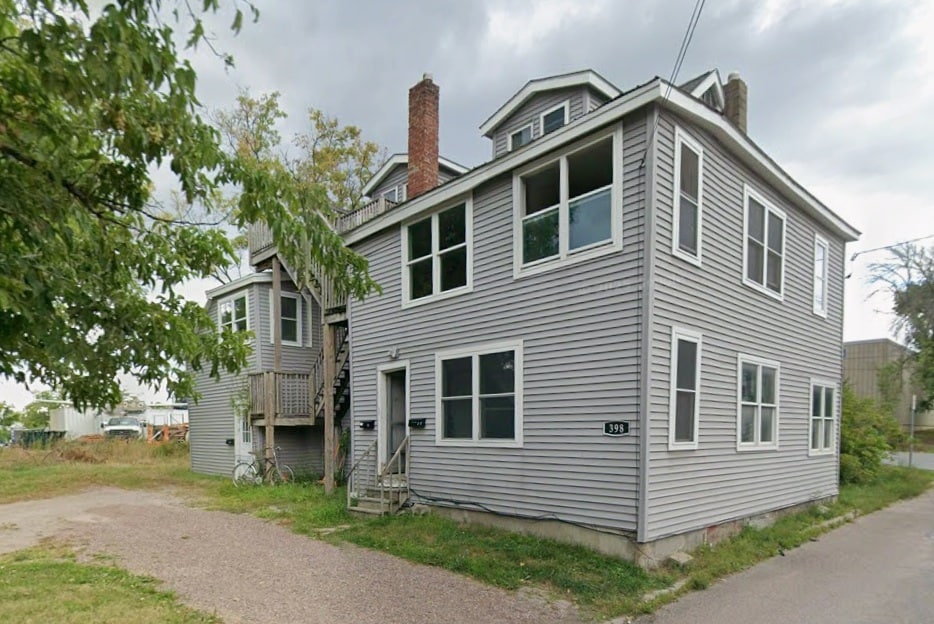 Building Photo - 398 Weaver St