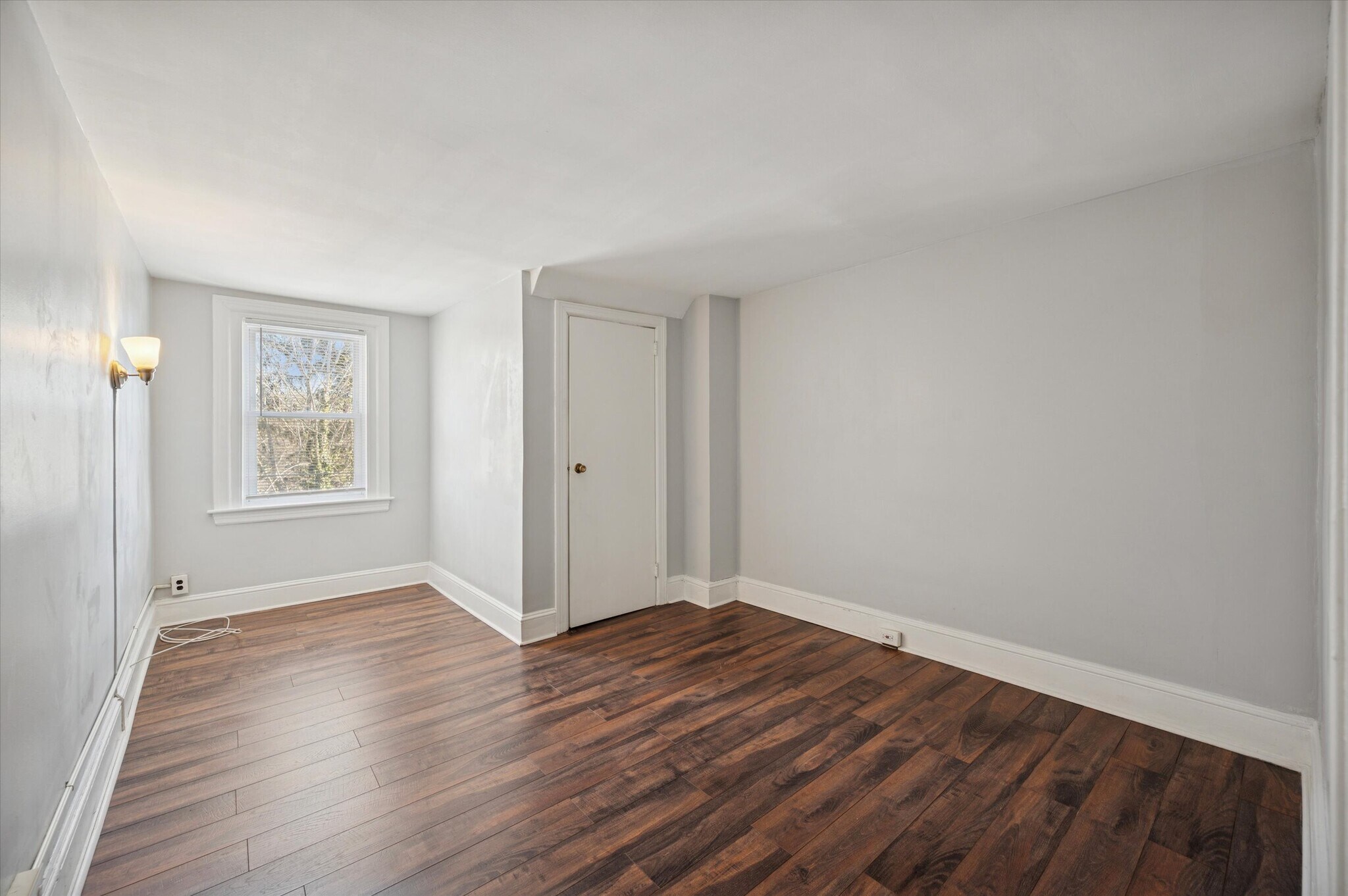 Building Photo - 1609 Upland Ave