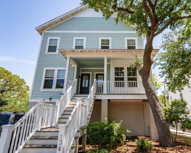Building Photo - 3 Bedroom 3 Bath Single Family Home in Sab...
