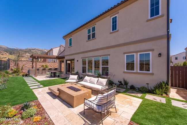 Building Photo - 20843 Acorn Cir