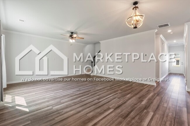 Building Photo - 296 Torslanda Ln