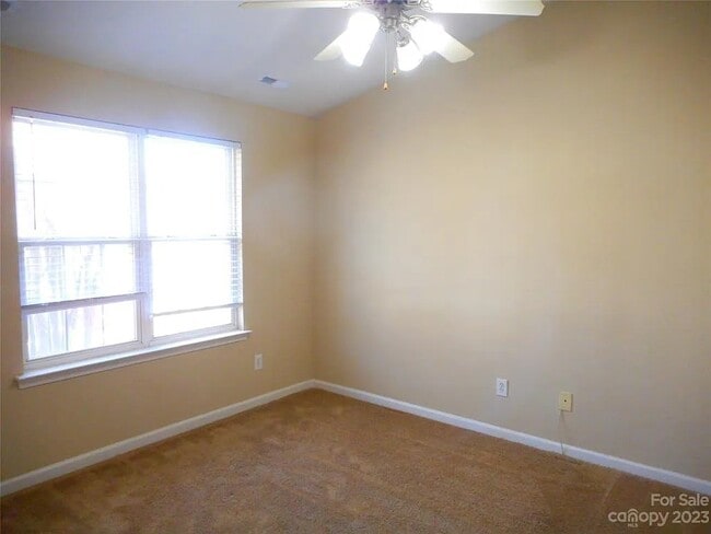 Building Photo - 8419 Chaceview Ct