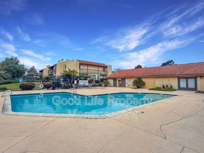 Building Photo - 3030 Alta View Dr