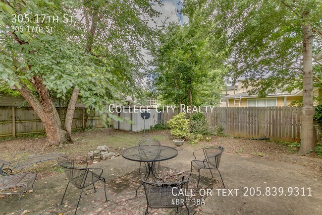 Building Photo - 305 17th St