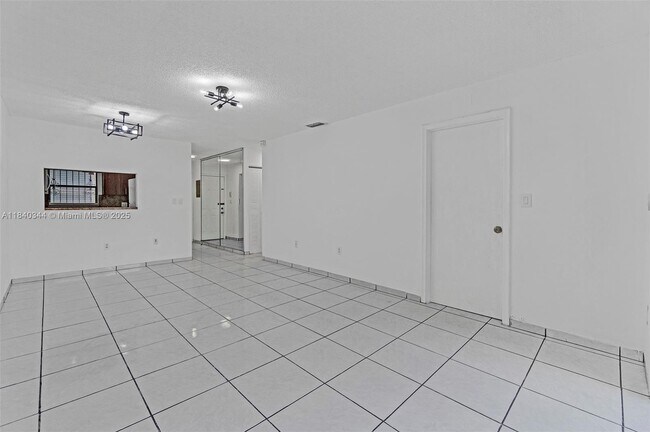Building Photo - 6215 W 24th Ave