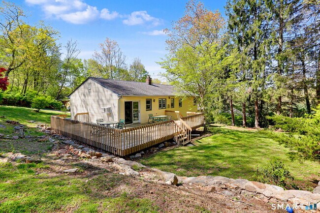 Building Photo - 73 Ceil Rd