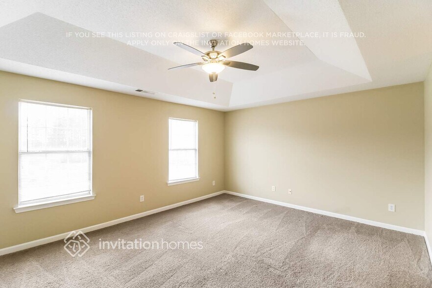 Building Photo - 55 Kendall Ln