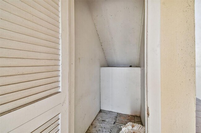 Building Photo - 610 Indian Rocks Rd N