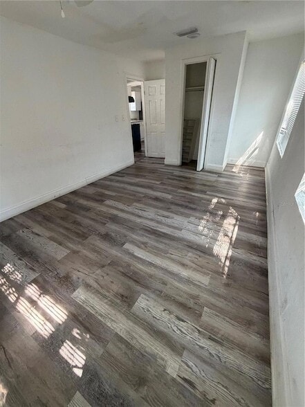 Building Photo - 4231 E Curtis St