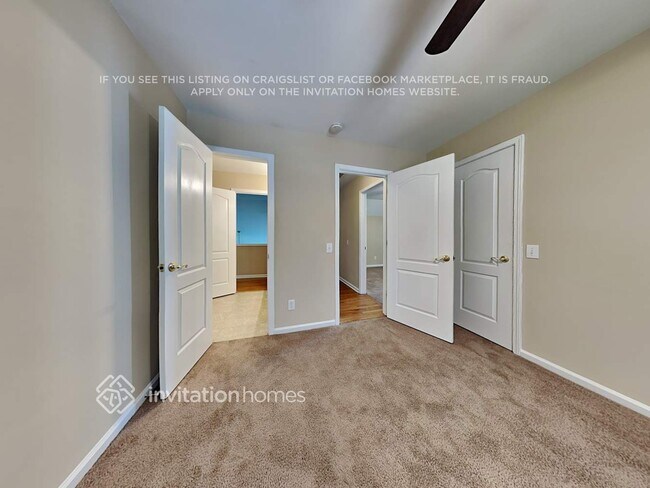 Building Photo - 8227 Beardsley Dr