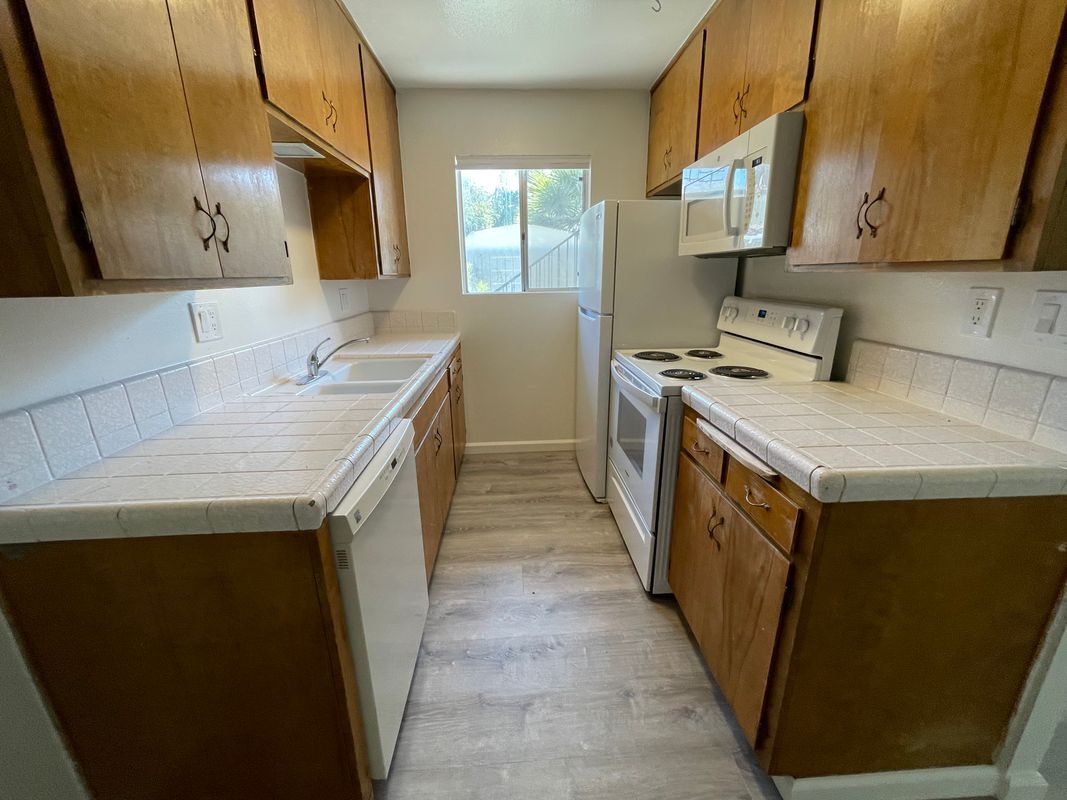 Building Photo - 4738 33rd St