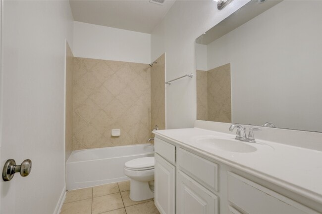 Building Photo - 7406 Sabinal Creek Dr