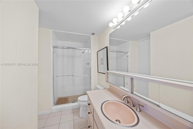 Building Photo - 5055 Collins Ave