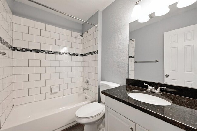 Building Photo - 8730 Birmingham Dr