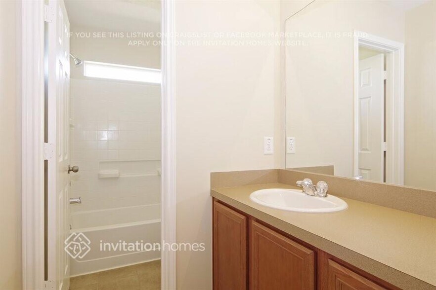 Building Photo - 12707 Claradeen Ct