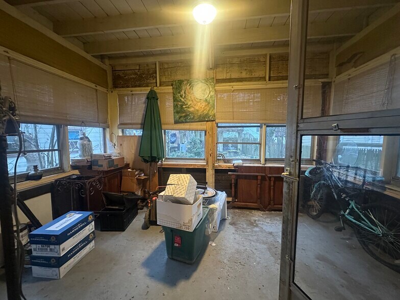 Building Photo - 18 Holyoke Rd