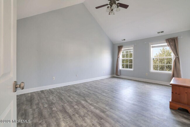 Building Photo - 12 Osbourne Ct