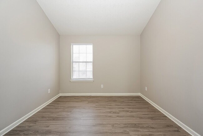 Building Photo - 1231 Quail Hunt Dr