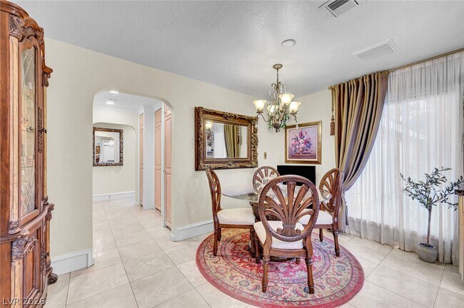 Building Photo - 7258 Loma Alta Cir