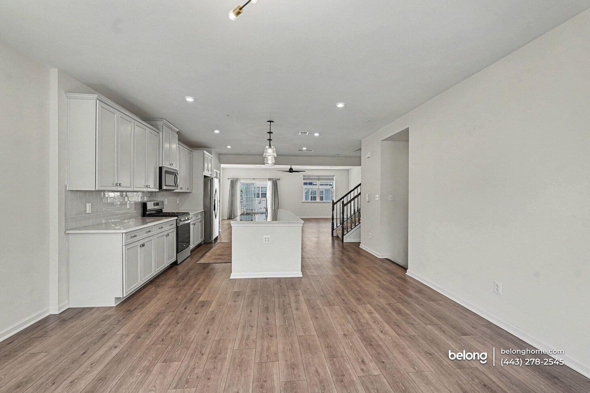 Building Photo - 4521 Reaney Ln