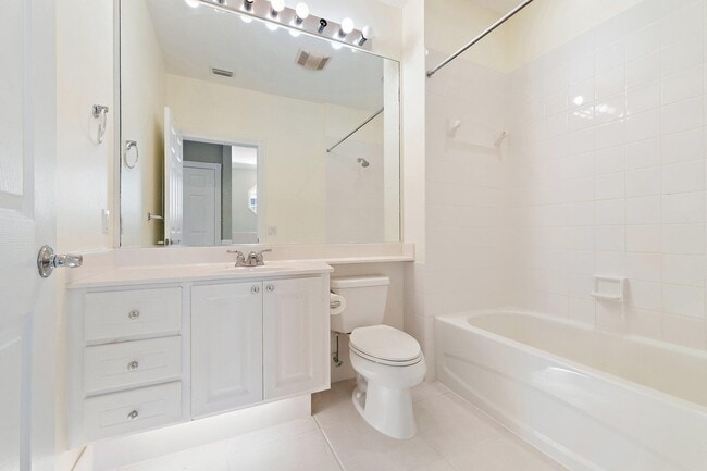 Building Photo - 4526 Illicium Dr