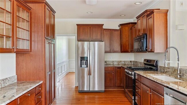 Building Photo - 736 Kensington Park Rd