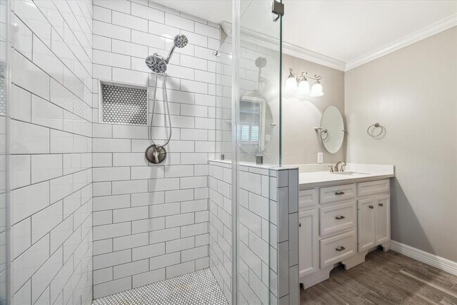 Building Photo - 6215 Cheena Dr