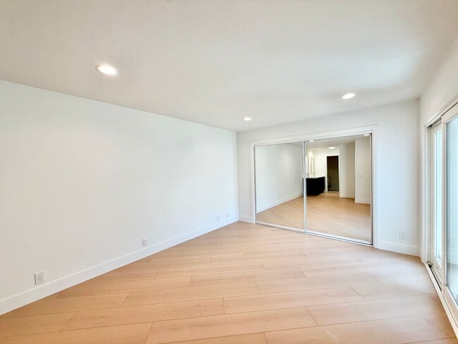 Building Photo - 21676 Superior Ln