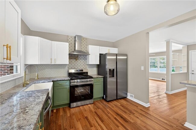 Building Photo - 2907 Cloverhurst Dr