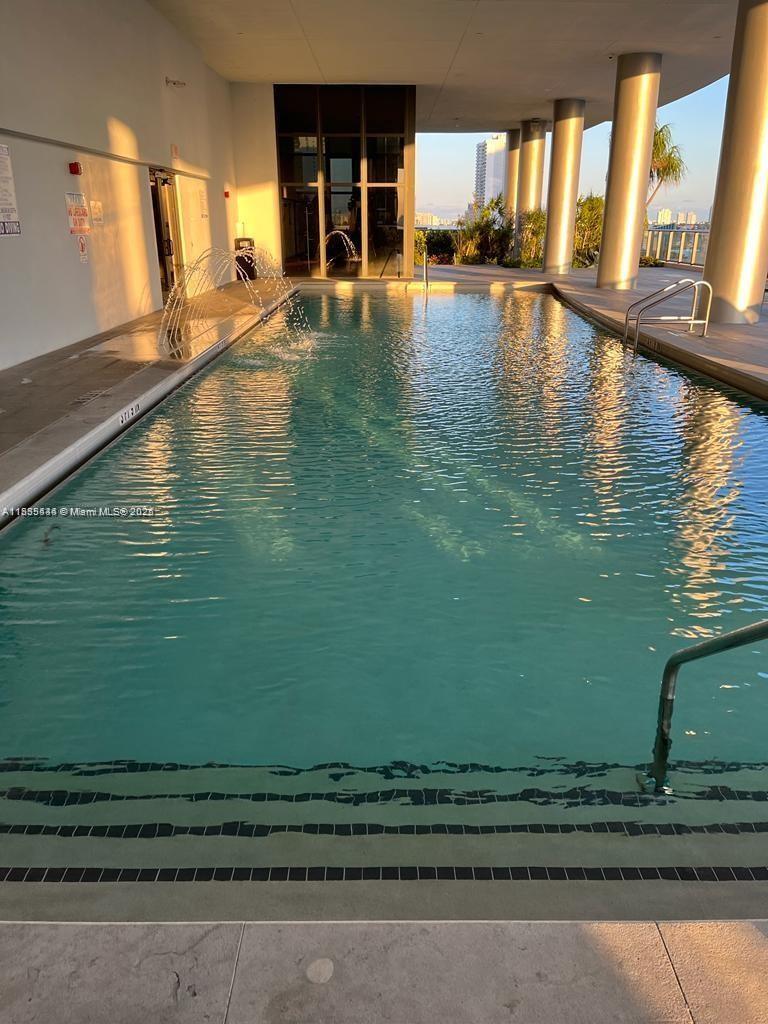 Pool - 1600 NE 1st Ave