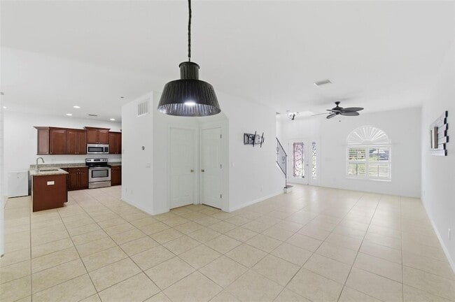 Building Photo - 4118 Woodacre Ln