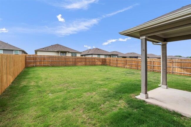 Building Photo - 211 James River Dr