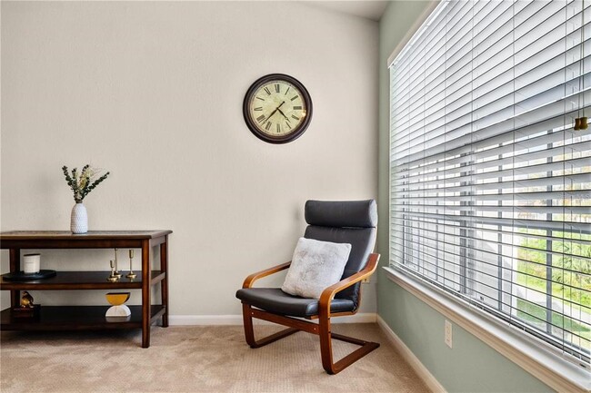 Building Photo - 9117 Lee Vista Blvd