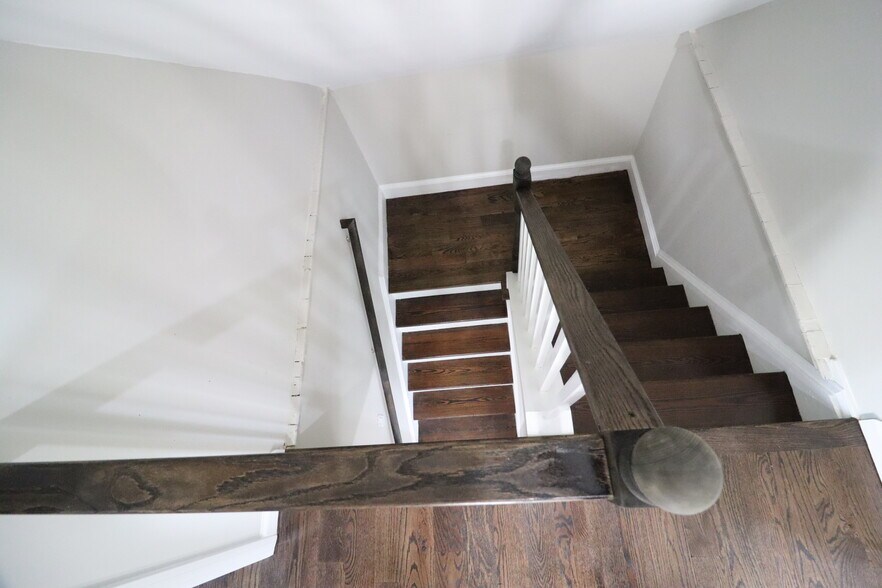 2nd level of unit - 356 Beechmont Ave