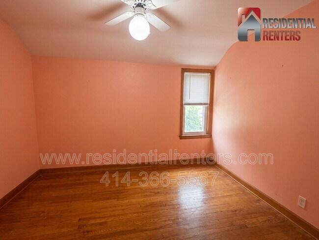 Building Photo - 2913 E Rhode Island Ave