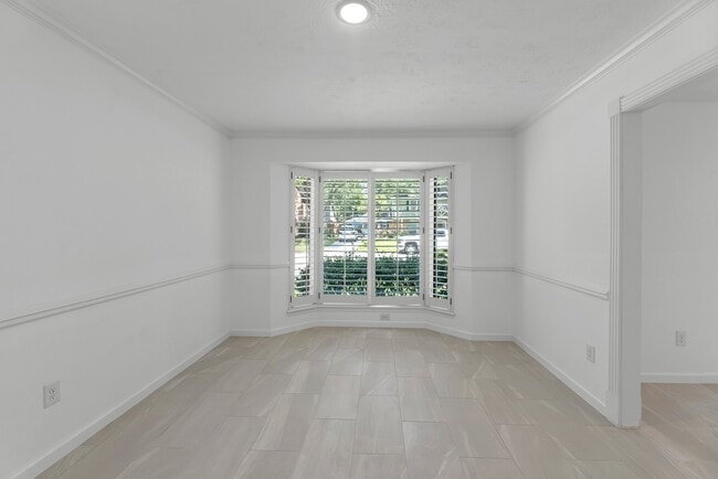 Building Photo - 8011 Liberty Elm Ct