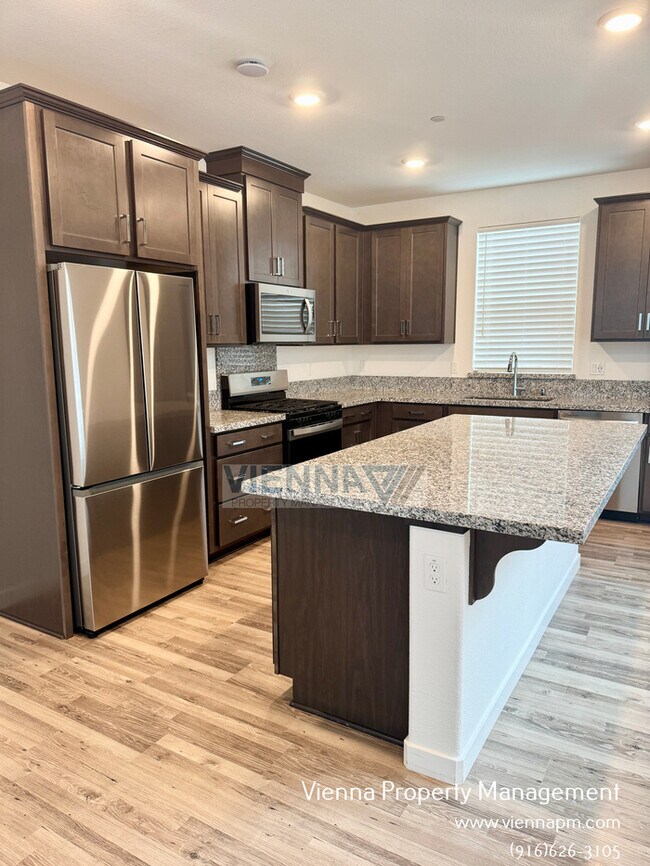 Building Photo - 4696 Snapdragon Wy