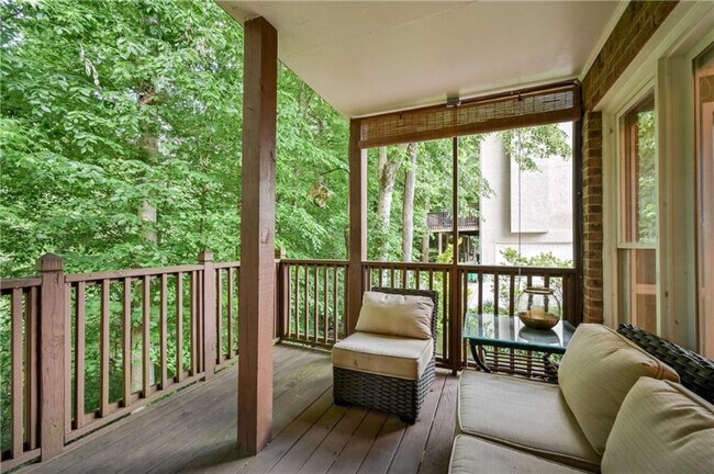Building Photo - 8903 Carroll Manor Dr