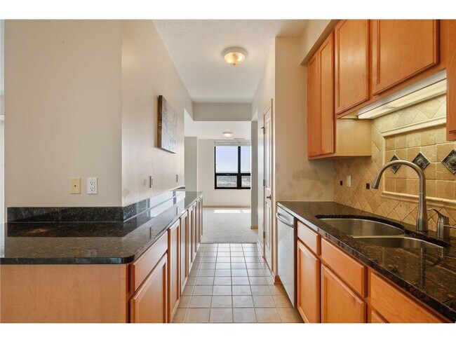 Building Photo - 500 E Grant St