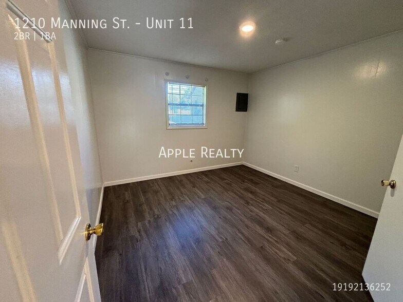 Building Photo - 1210 Manning St