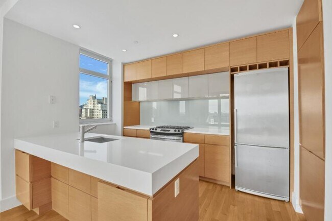 Primary Photo - 1 bedroom in Brooklyn NY 11217