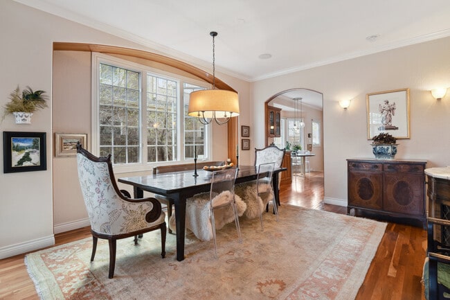 Building Photo - 535 Fillmore St