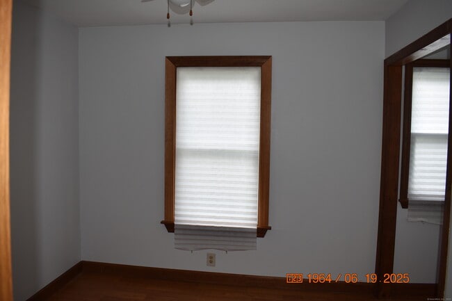 Building Photo - 39 Highland Ave